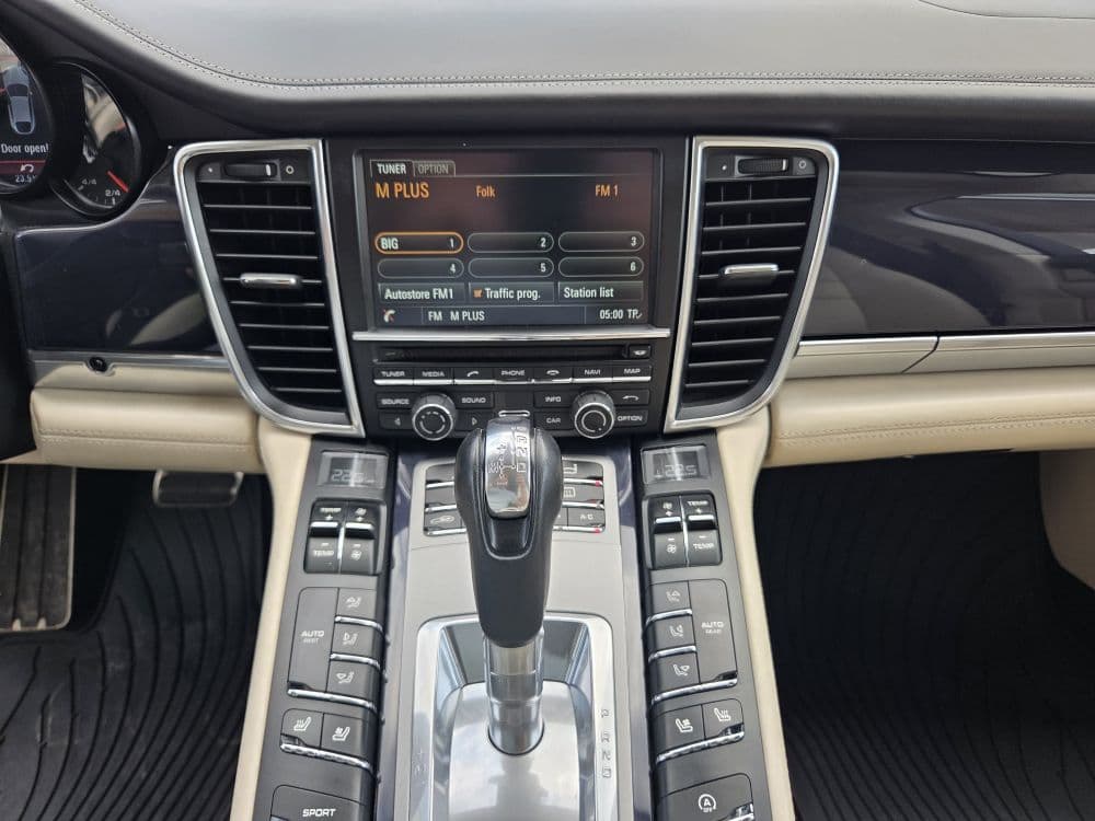Porsche Panamera 3.0D Facelift - 15