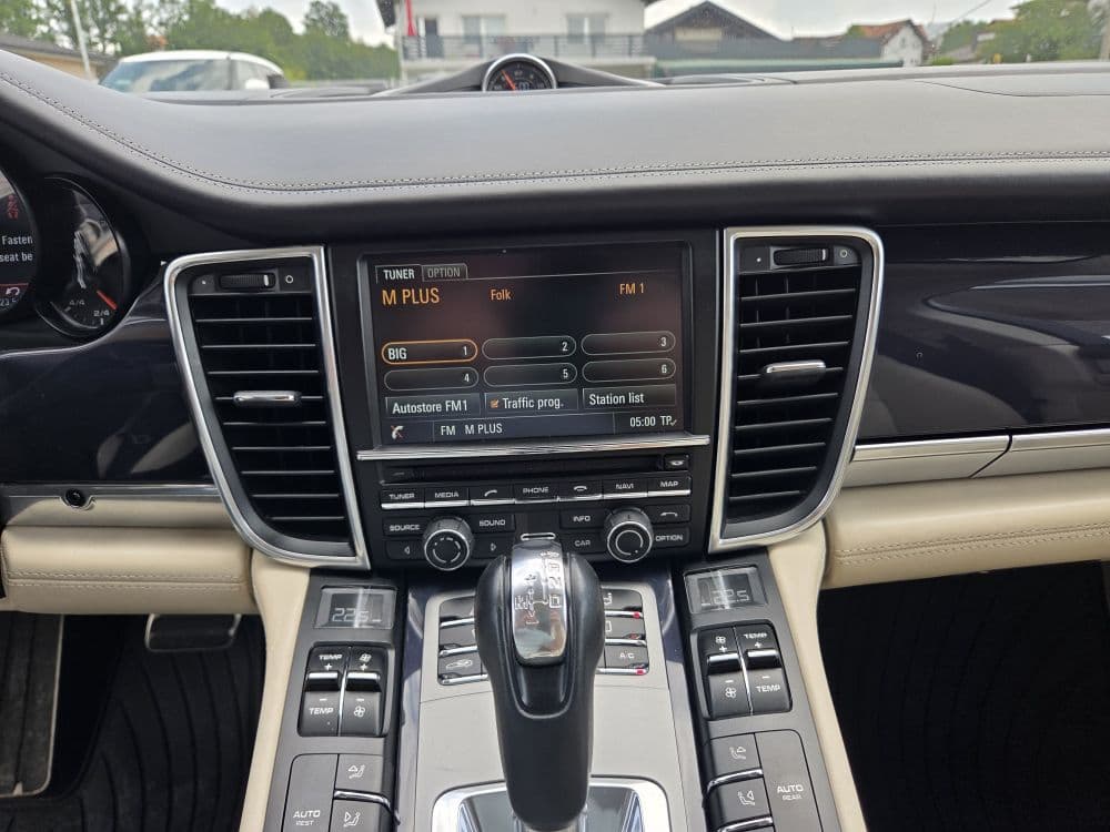 Porsche Panamera 3.0D Facelift - 16