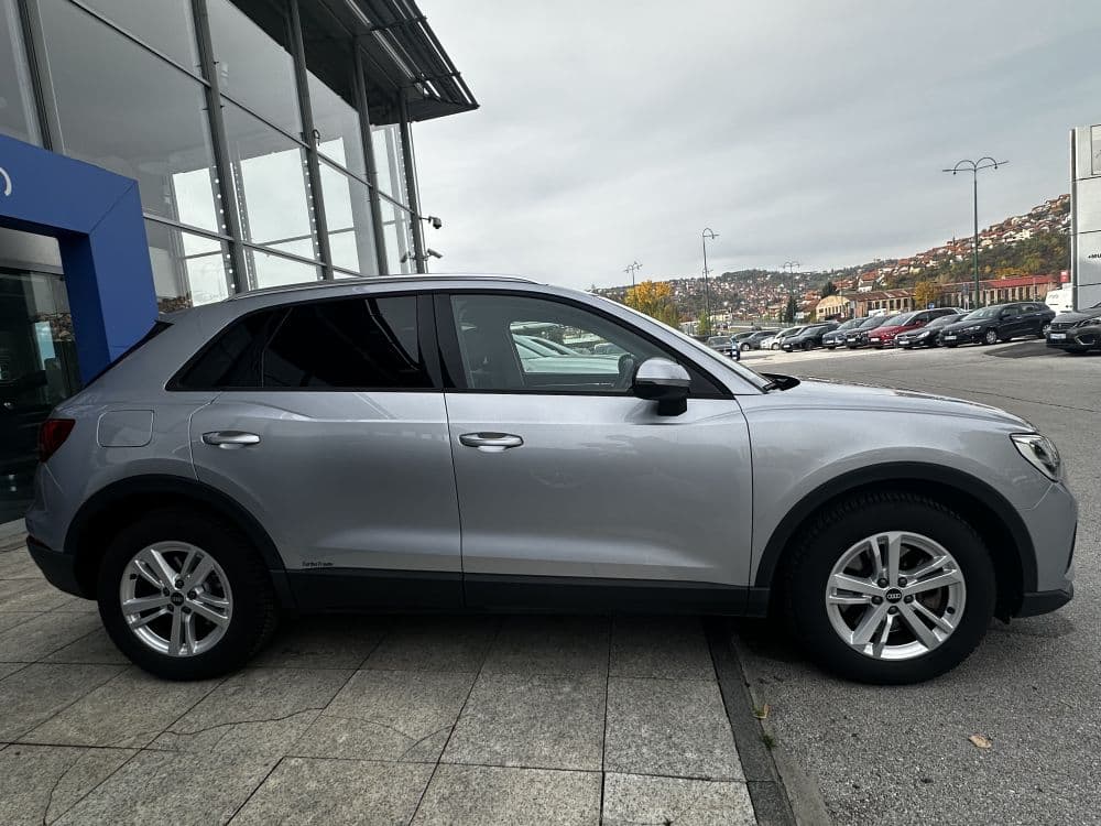 AUDI Q3 40 TFSI QUATTRO - 4