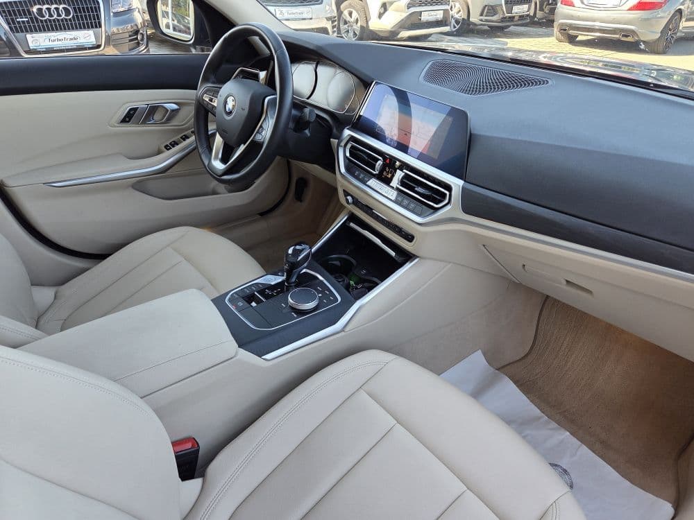 BMW 330 E BUSINESS AUT - 17