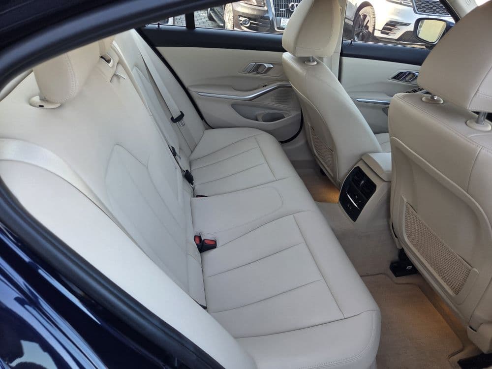 BMW 330 E BUSINESS AUT - 21