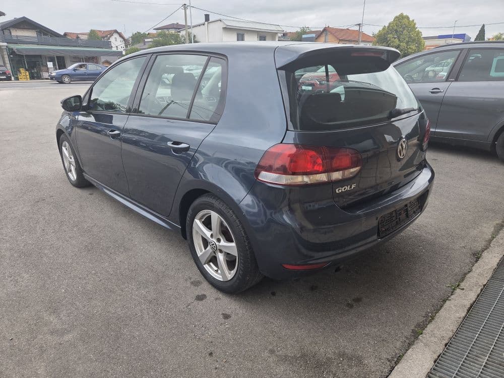 Volkswagen Golf VI 1.6 TDI - 6