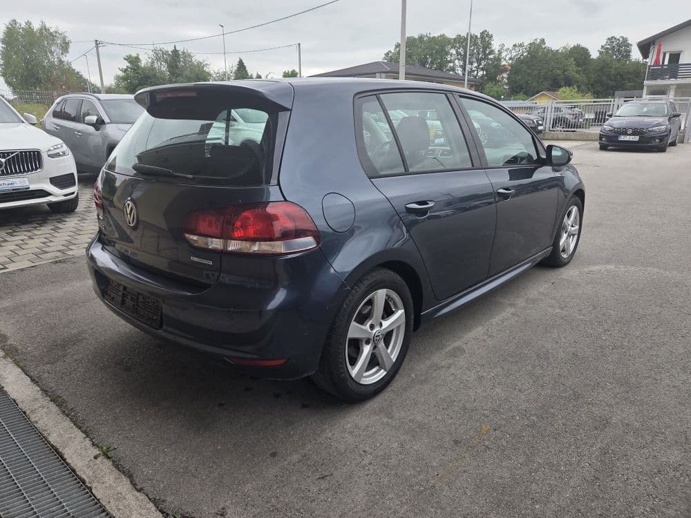 Volkswagen Golf VI 1.6 TDI - 8