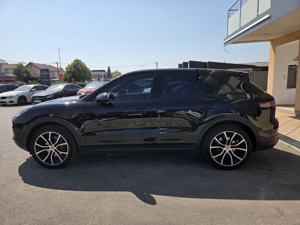 Porsche Cayenne 3.0 V6 Tiptronic Panorama - 4