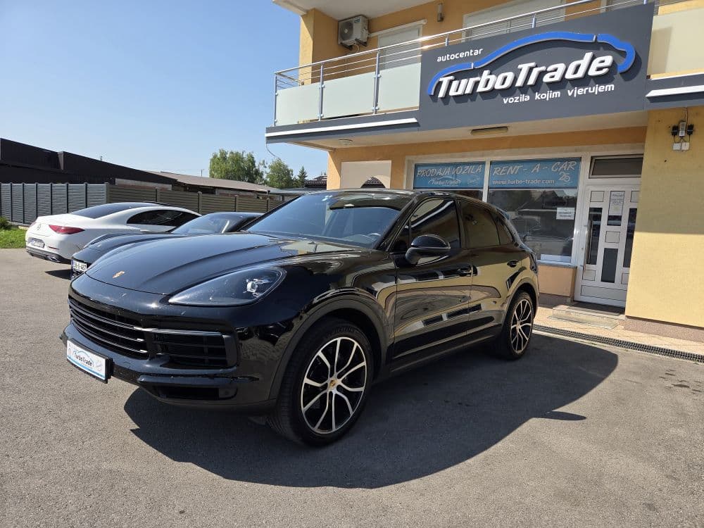 Porsche Cayenne 3.0 V6 Tiptronic Panorama - 3