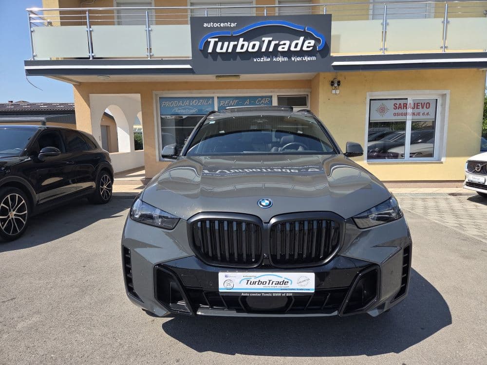 BMW X5 50 E X-DRIVE M - 2