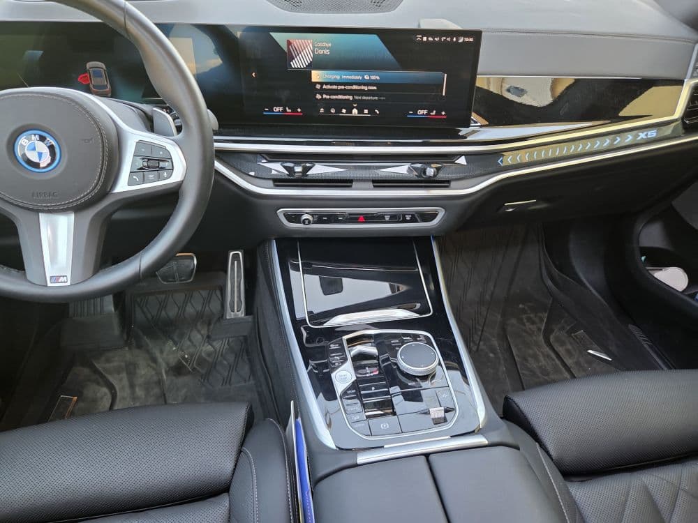 BMW X5 50 E X-DRIVE M - 12