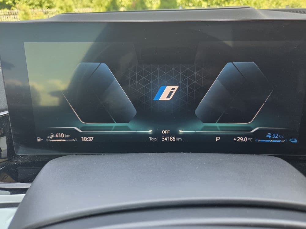 BMW X5 50 E X-DRIVE M - 19