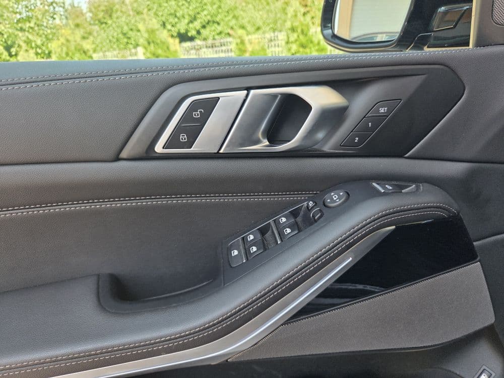 BMW X5 50 E X-DRIVE M - 24