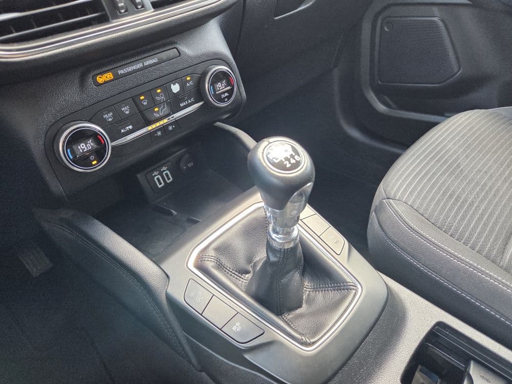 Ford Kuga 1.5 Ecobust 2WD Titanium - 14