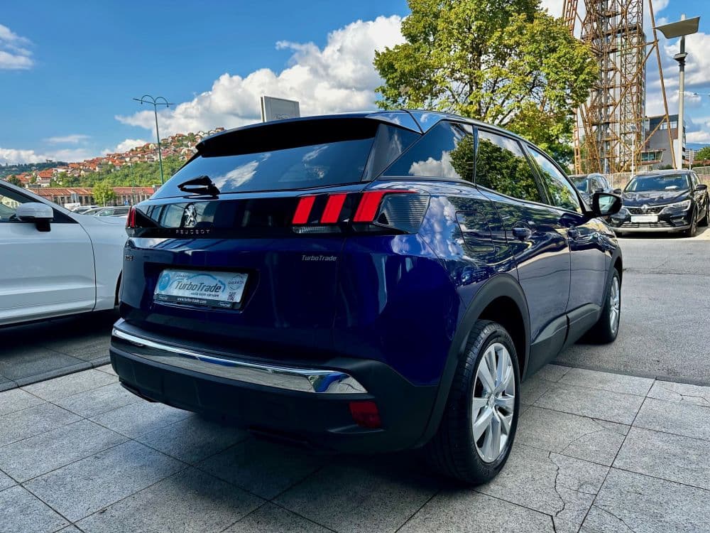 PEUGEOT 3008 1.6HDI - 6