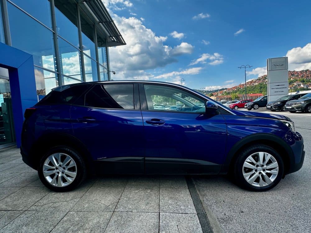 PEUGEOT 3008 1.6HDI - 4