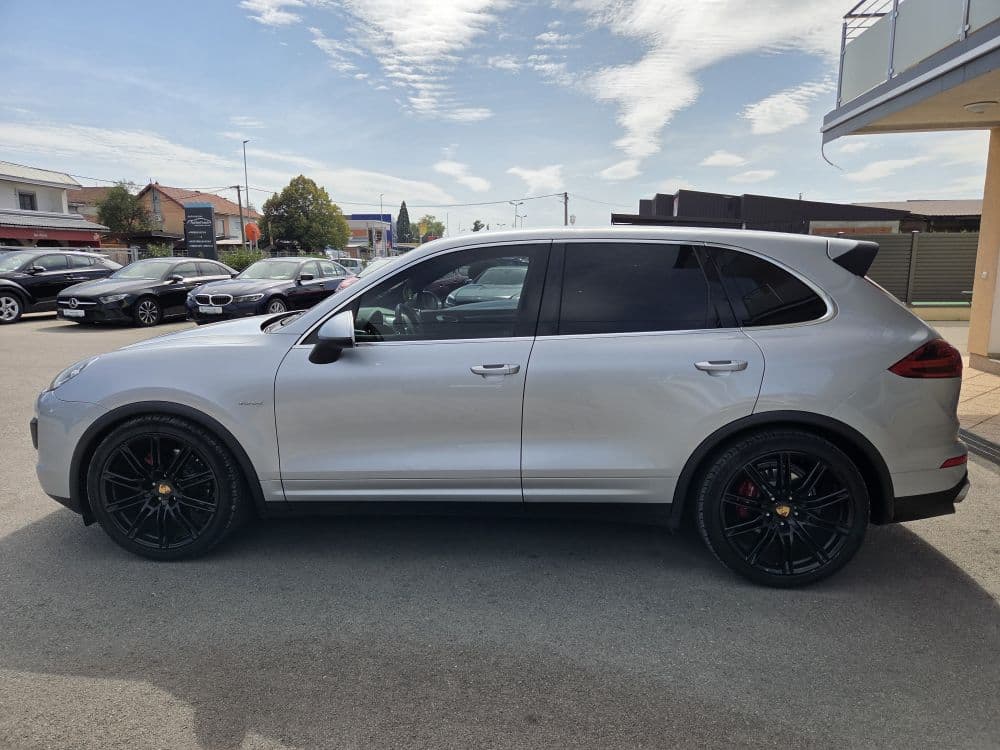 Porsche Cayenne 3.0D AWD - 4
