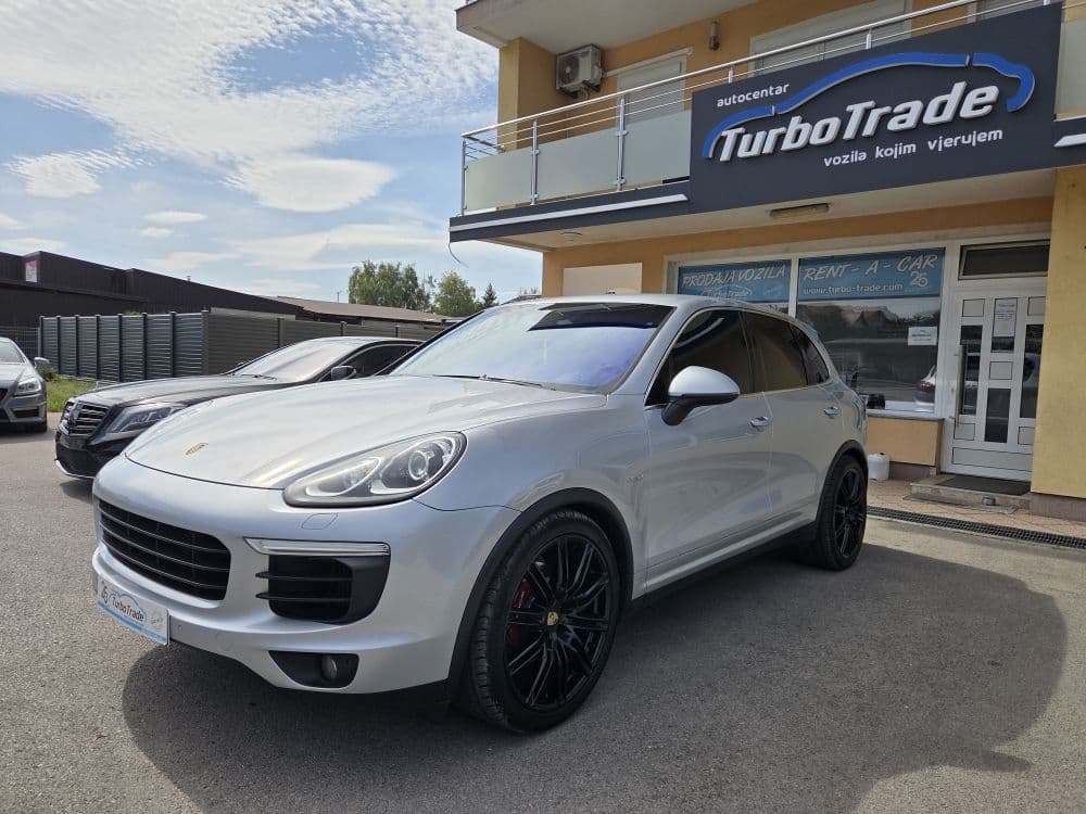 Porsche Cayenne 3.0D AWD - 3