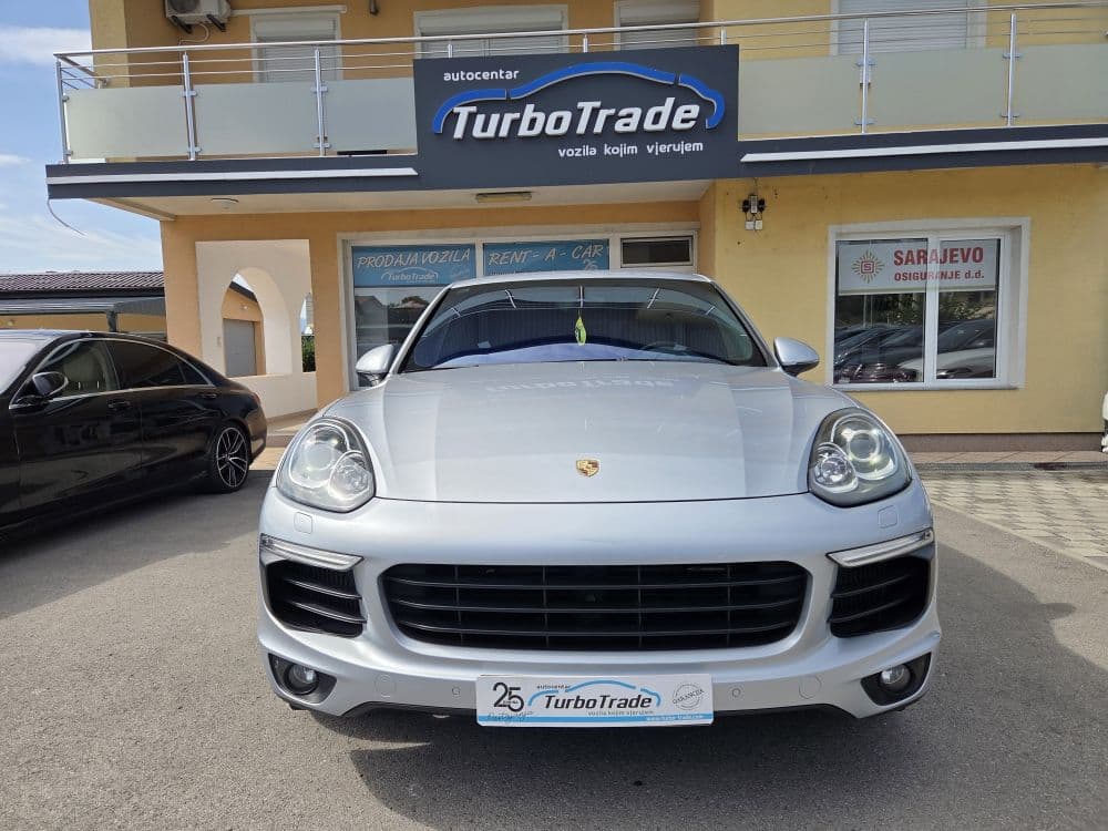 Porsche Cayenne 3.0D AWD - 2