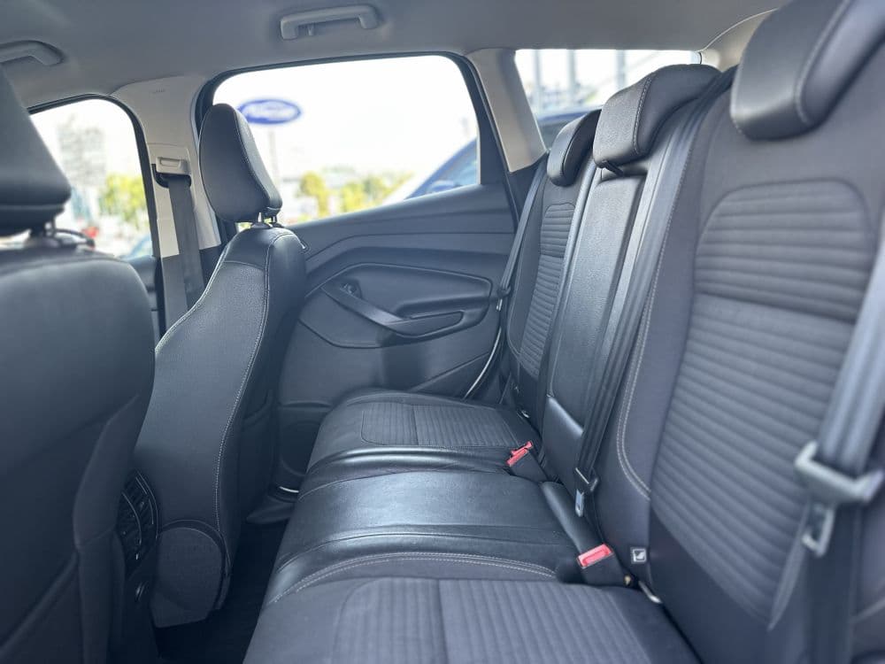 FORD KUGA 1.5 EcoBoost Aut - 17