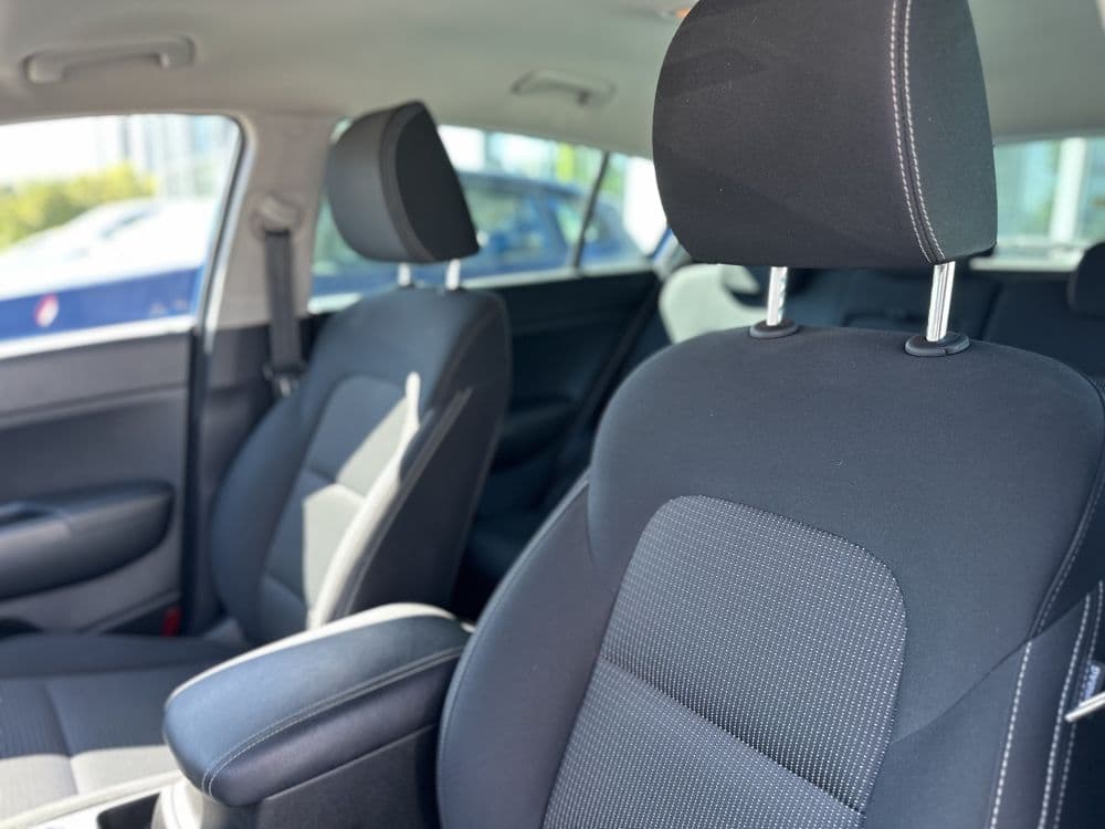 KIA SPORTAGE 1.6 CRDI BUSINESS AUT - 10