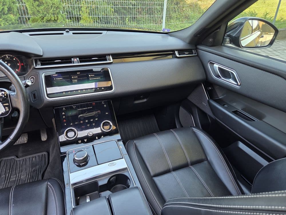 Range Rover Velar 3.0 D AWD R-Dynamic - 12