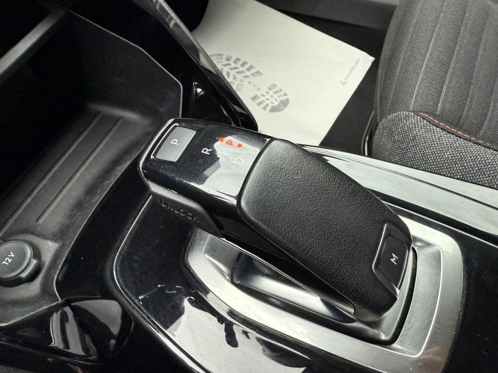 PEUGEOT 2008 1.2 PURE TECH ALLUR AUT - 12