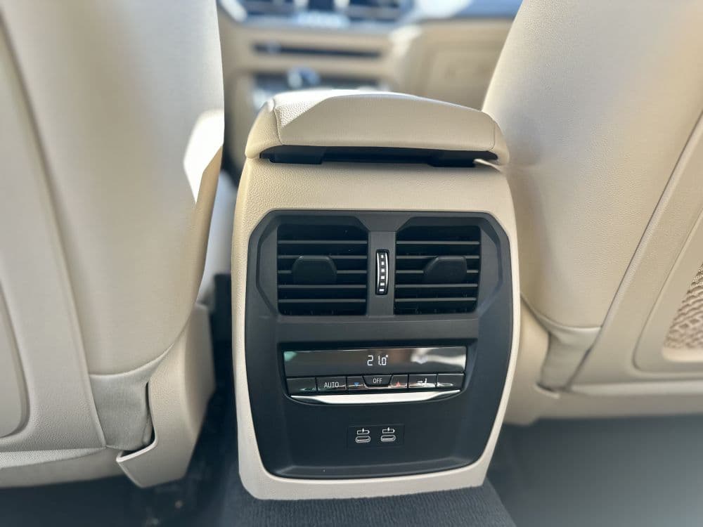 BMW 330E PLUG IN HYBRID - 18