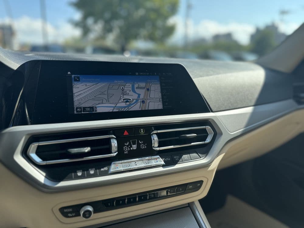 BMW 330E PLUG IN HYBRID - 15