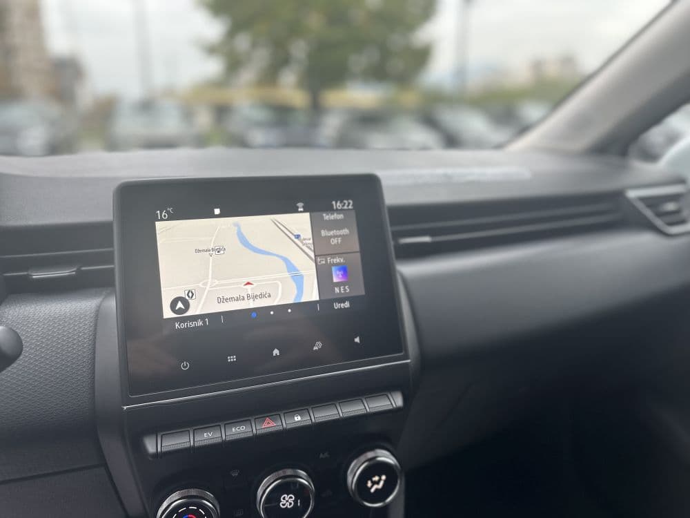 RENAULT CLIO E-TECH 1.6 HYBRID - 15