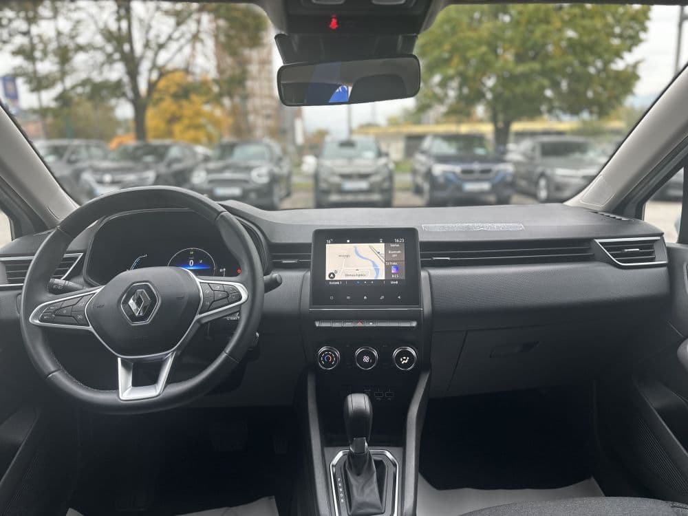 RENAULT CLIO E-TECH 1.6 HYBRID - 11