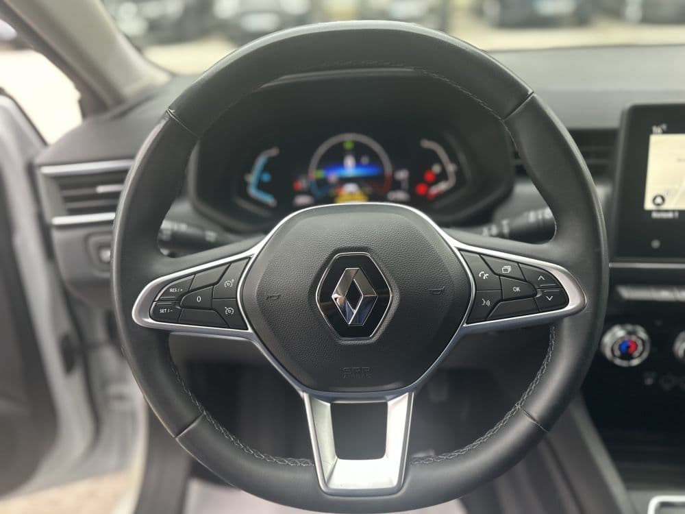 RENAULT CLIO E-TECH 1.6 HYBRID - 14