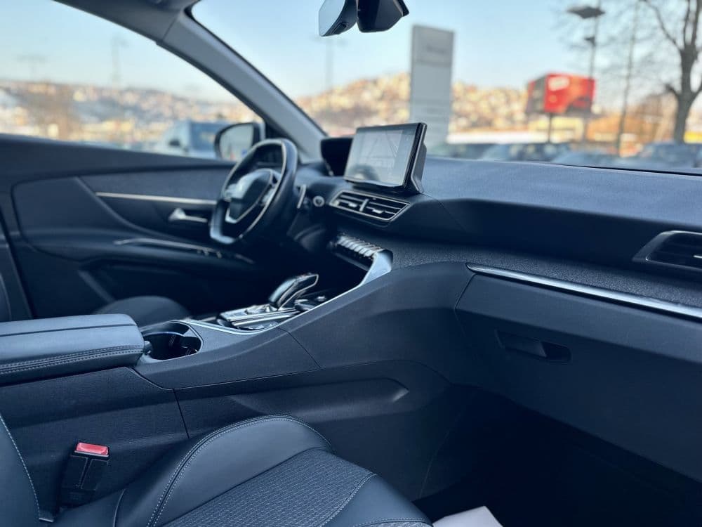 PEUGEOT 3008 1.6 PLUG-IN HYBRID ALLURE PACK - 20