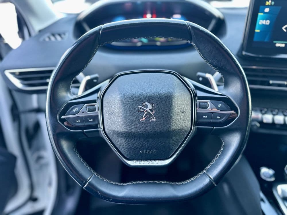 PEUGEOT 3008 1.6 PLUG-IN HYBRID ALLURE PACK - 15