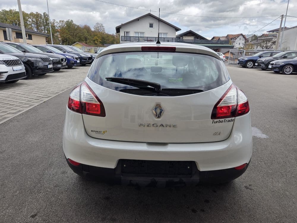Renault Megane 1.5 DCI - 7