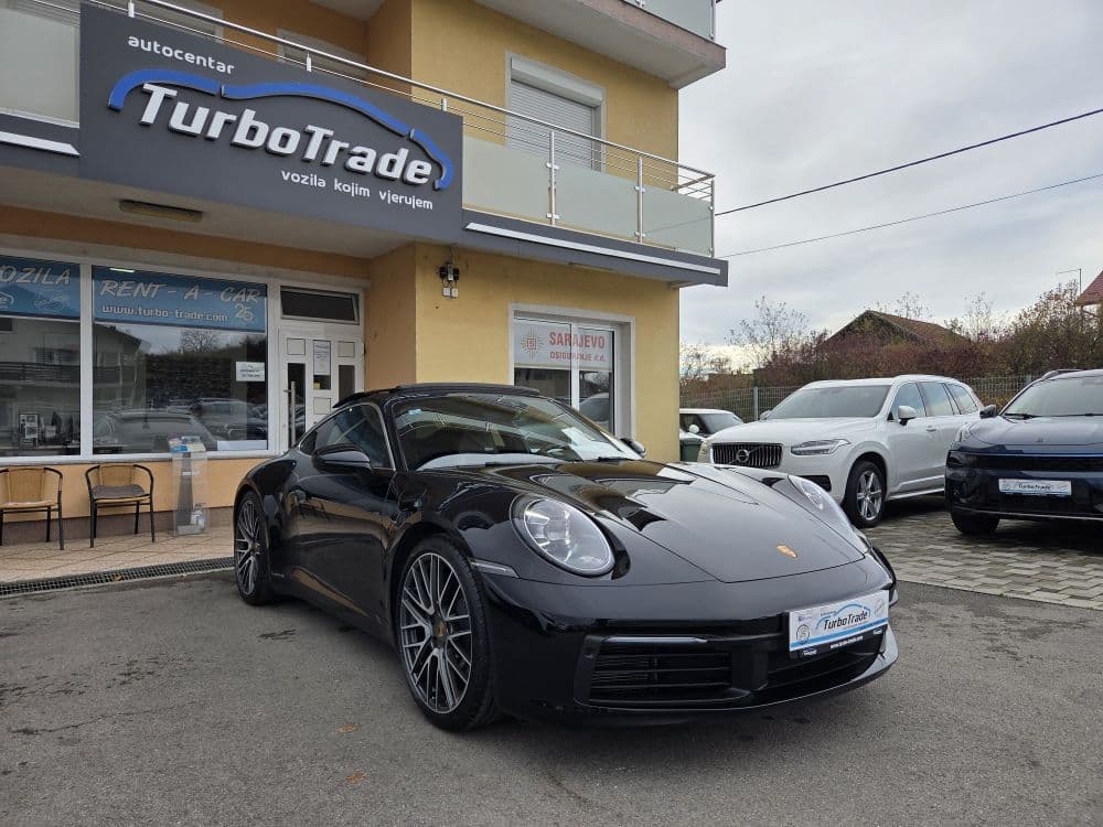 Porsche Carrera 911 Sport-Chrono Bose