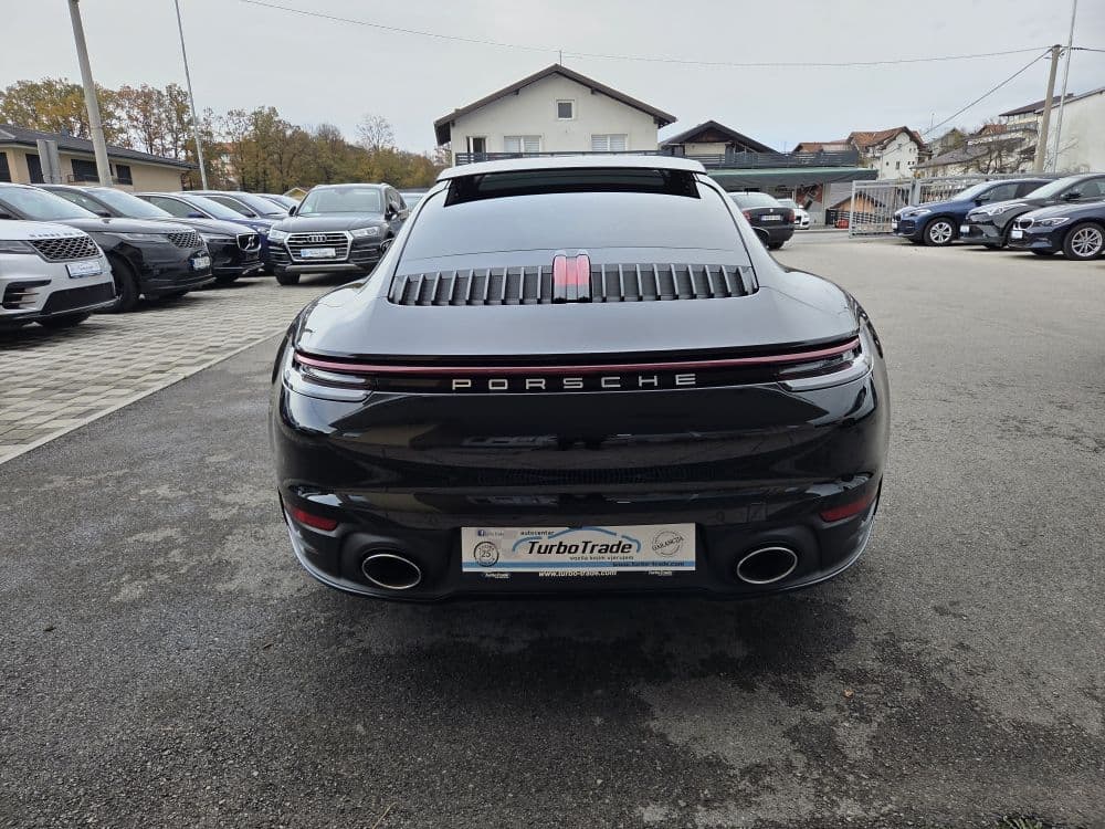 Porsche Carrera 911 Sport-Chrono Bose - 16