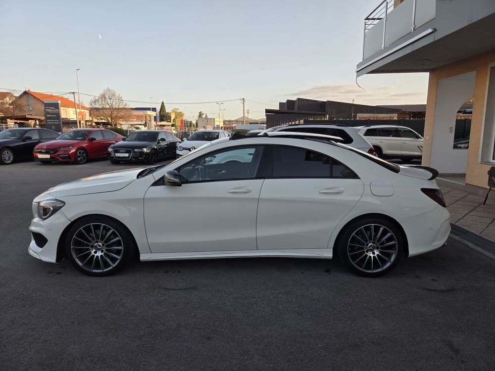 Mercedes-Benz CLA220 CDI AMG - 4