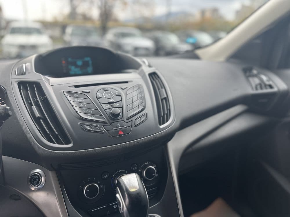 FORD KUGA 2.0TDCi 4WD AUT - 13