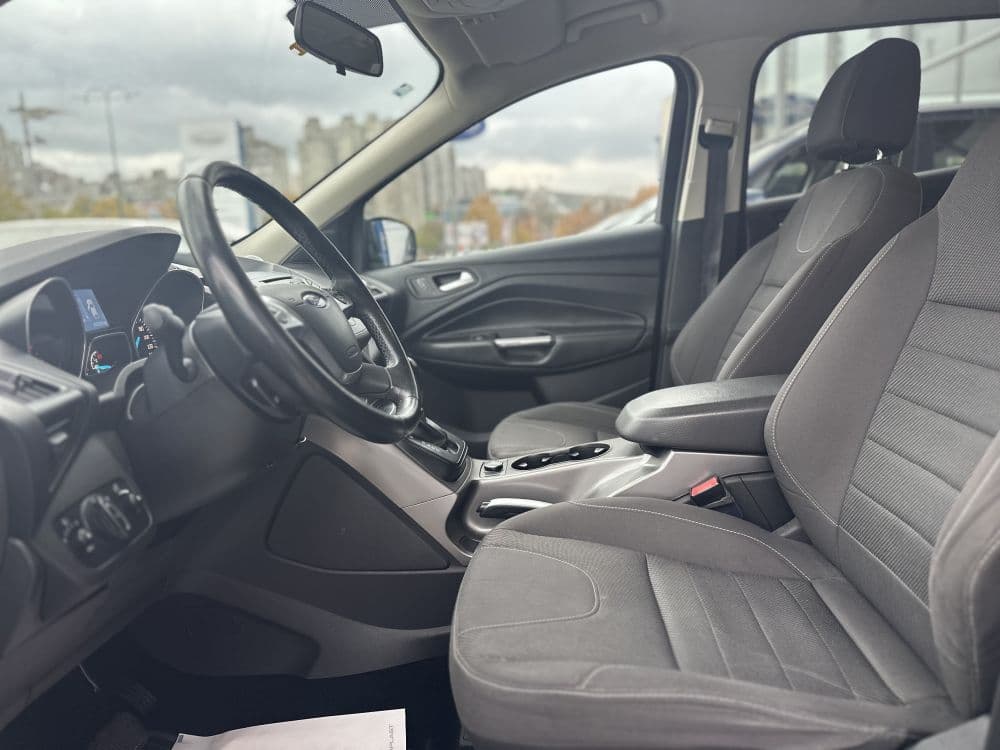 FORD KUGA 2.0TDCi 4WD AUT - 10