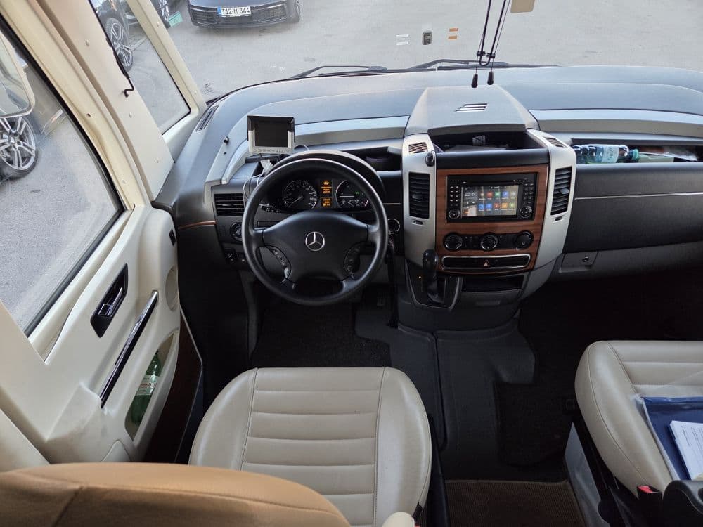 Mercedes Hymer S830 Kamper - 10