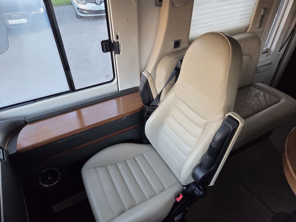 Mercedes Hymer S830 Kamper - 11