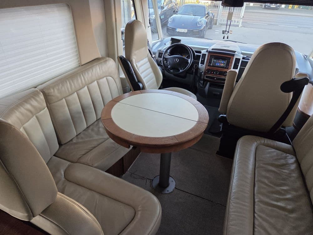 Mercedes Hymer S830 Kamper - 14