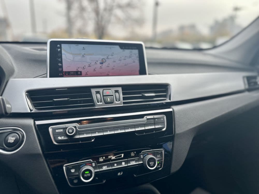 BMW X1 25E X-DRIVE PLUG IN - 12