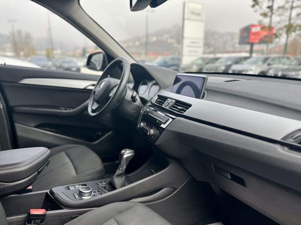 BMW X1 25E X-DRIVE PLUG IN - 15