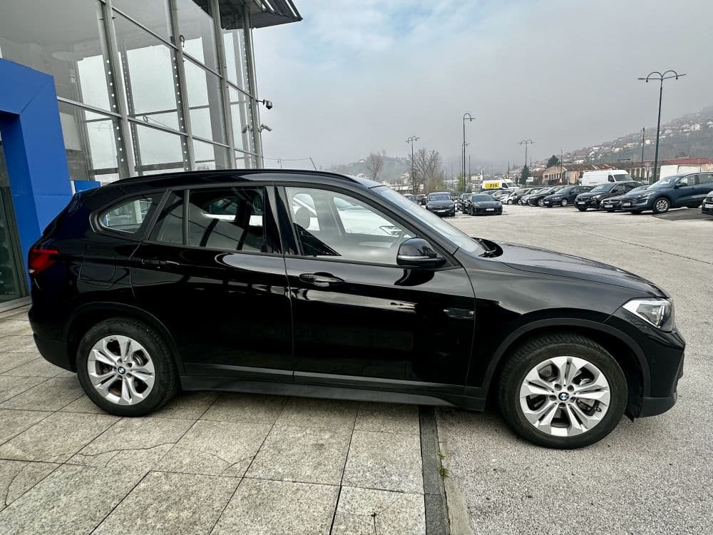 BMW X1 25E X-DRIVE PLUG IN - 7