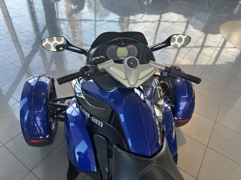 CAN-AM SPYDER 1000RS - 6