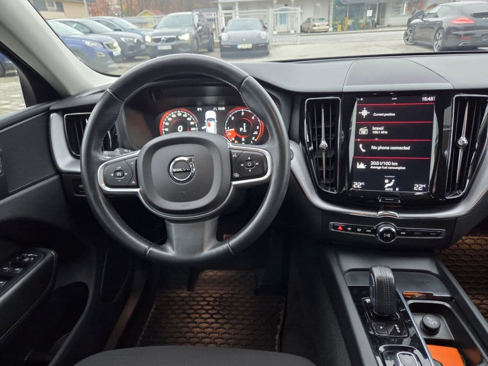Volvo XC60 B4 AWD - 13