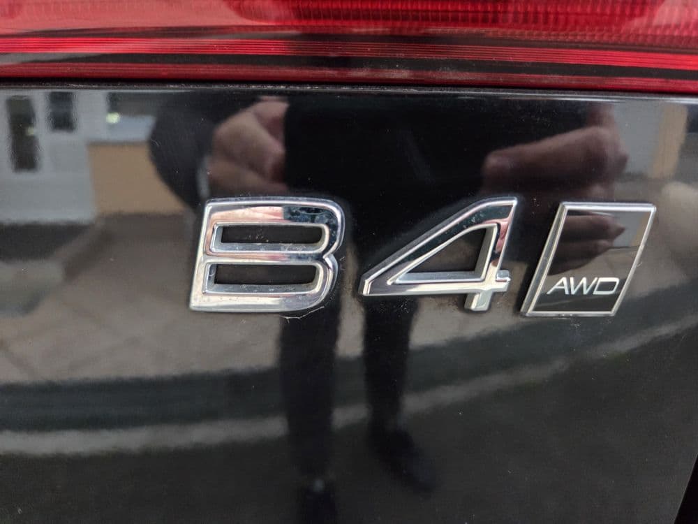 Volvo XC60 B4 AWD - 9