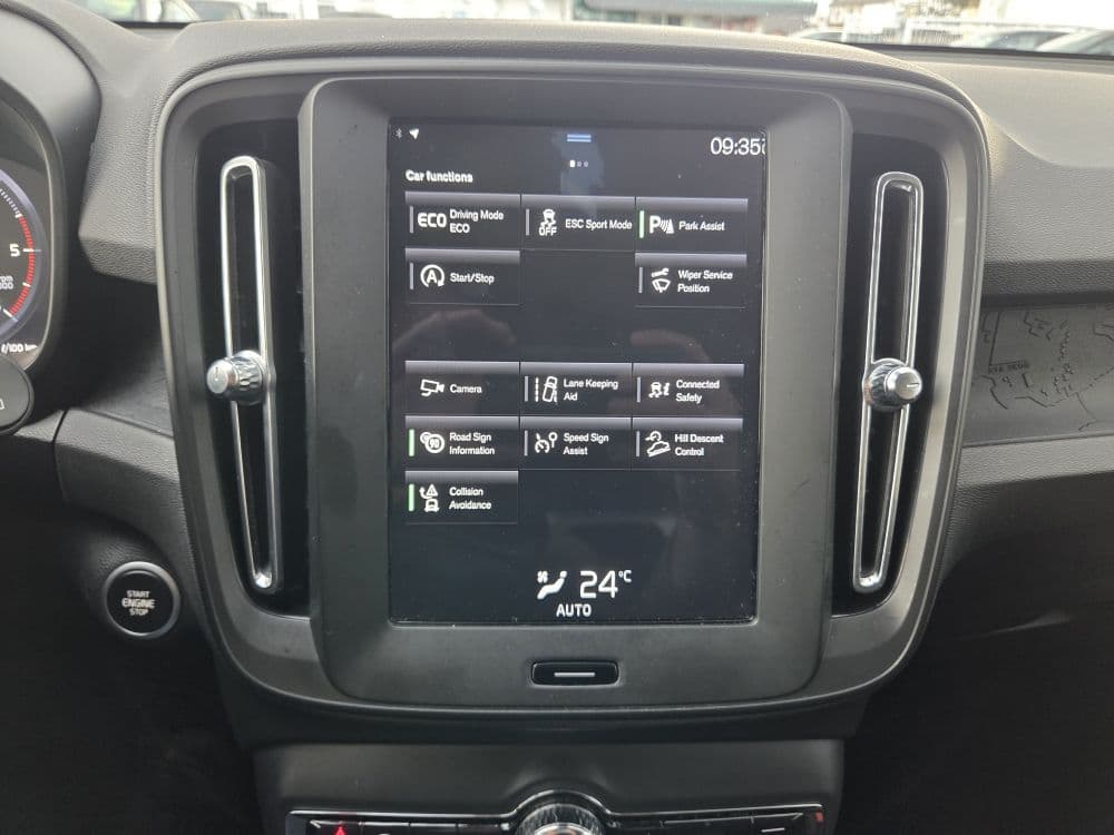 Volvo XC40 2.0 D3 AWD Automatic - 18