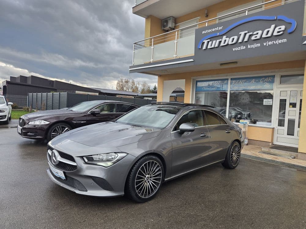 Mercedes-Benz CLA 180D Coupe Executive - 3