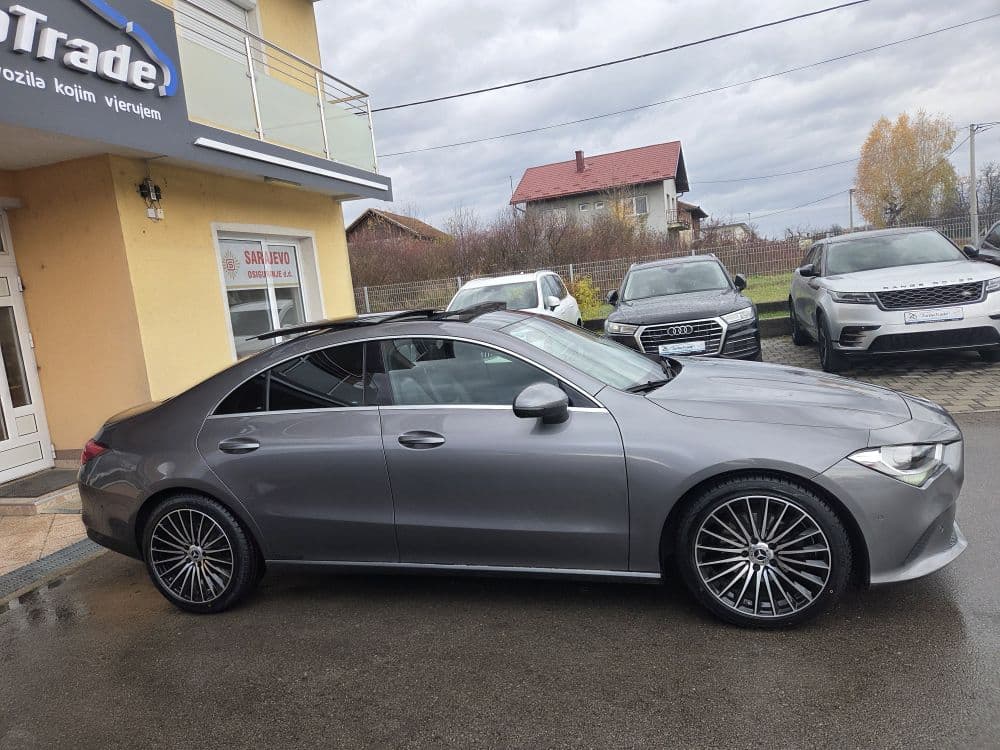 Mercedes-Benz CLA 180D Coupe Executive - 5