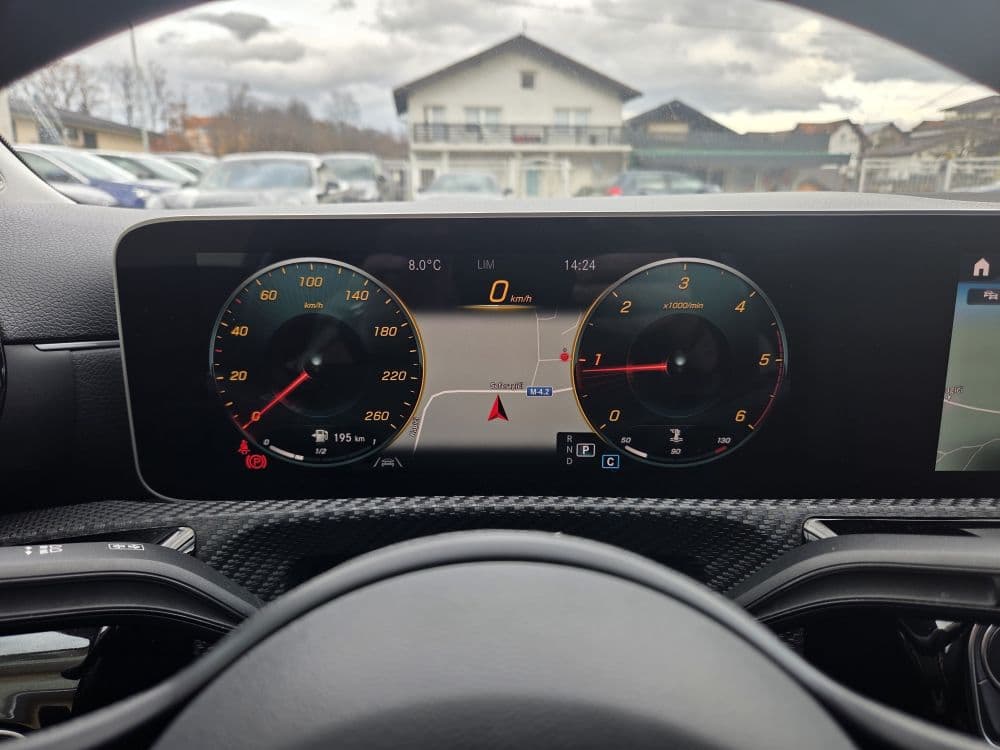 Mercedes-Benz CLA 180D Coupe Executive - 20