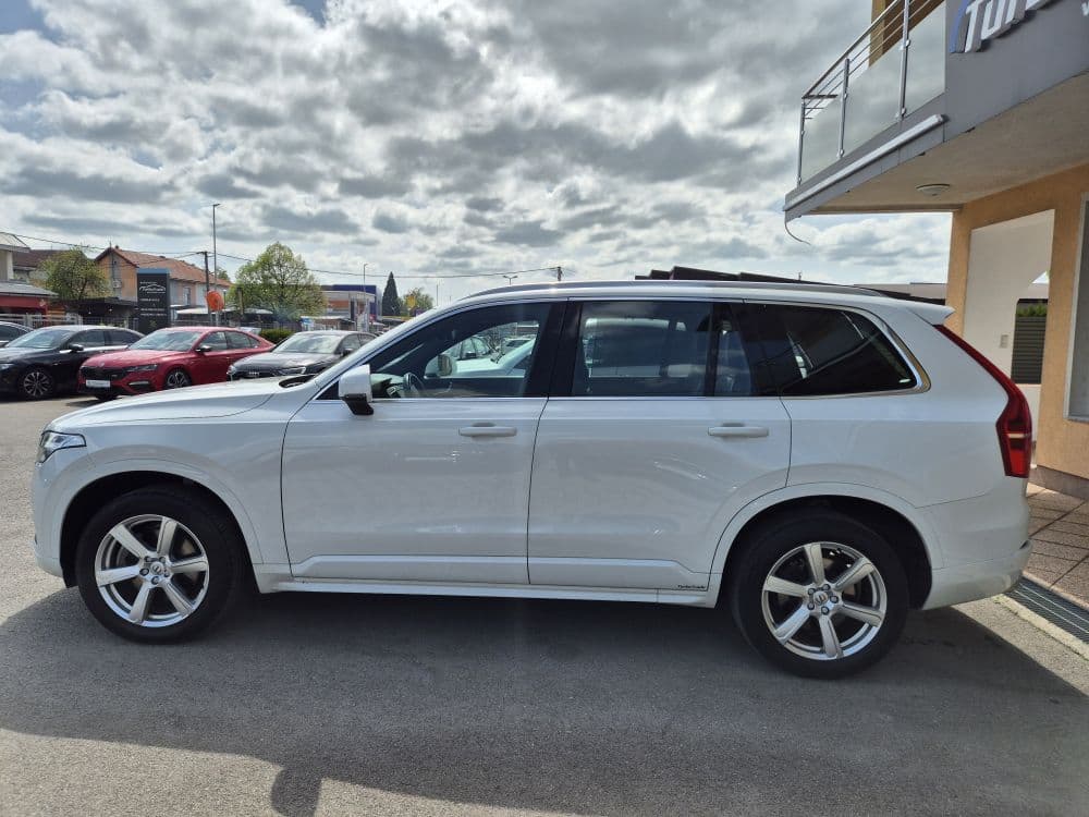 Volvo XC90 B5 AWD Momentum 7 PL - 4